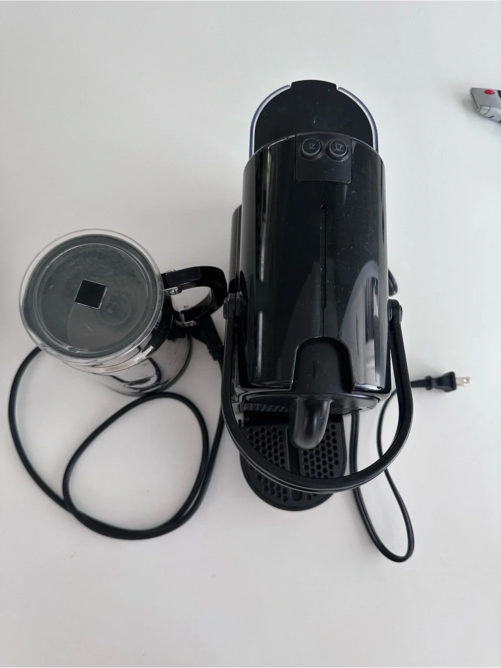Nespresso compact single